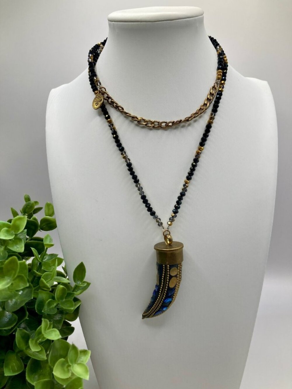 Brass Capped Tibetan Horn Pendant Necklace Black Faceted Beads -19B